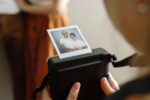 instantní fotoaparát — ilustrace
