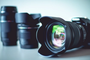 Objektivy Sony E-mount