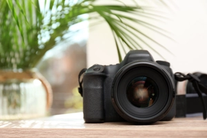 zrcadlovku (dslr) — ilustrace